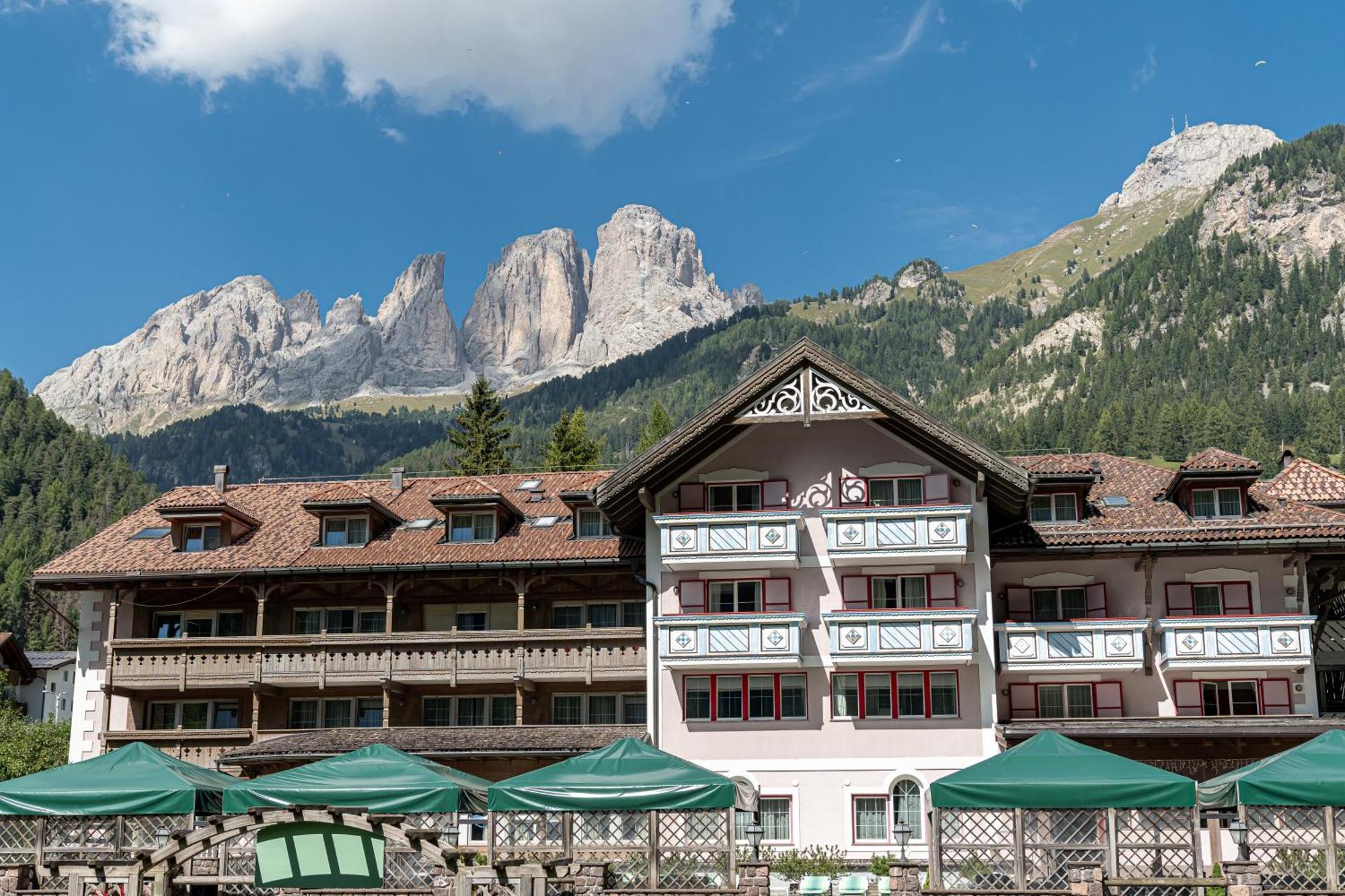 Hotel Diamant Park Campitello di Fassa Eksteriør billede