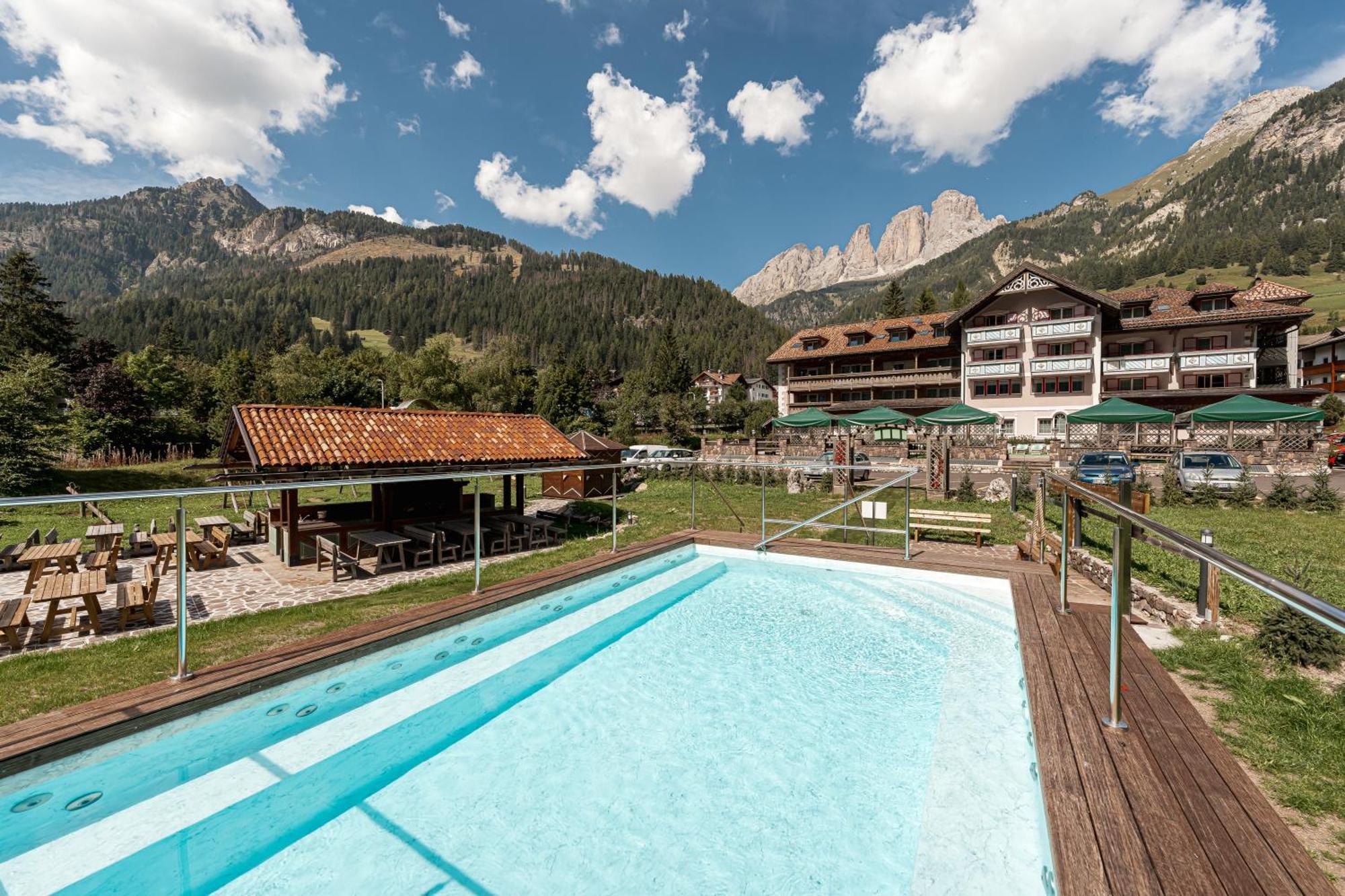 Hotel Diamant Park Campitello di Fassa Eksteriør billede